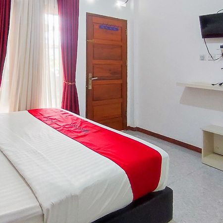 Reddoorz Syariah At Penginapan Eby Padang Exterior foto