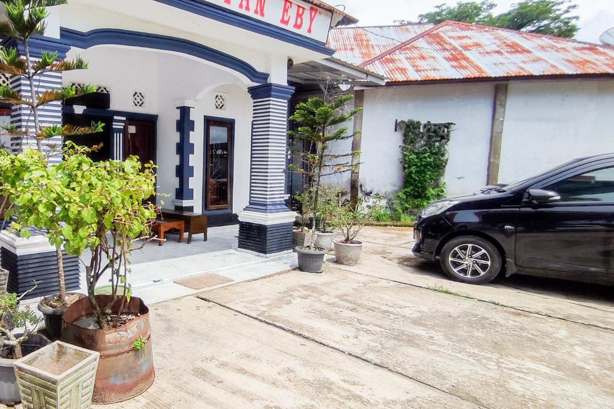 Reddoorz Syariah At Penginapan Eby Padang Exterior foto